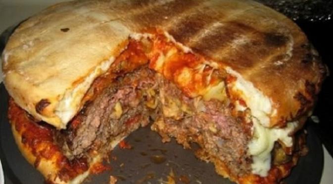 Selain Fitza Hats, Inililah pizza yang tidak biasa dari seluruh dunia : The Cheese Burger Pizza (foto : shortlist.com)