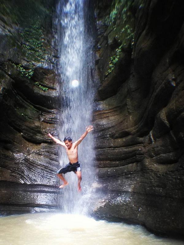 Curug Kalisat, Purworejo, Jawa Tengah. (muhhasym/Instagram)