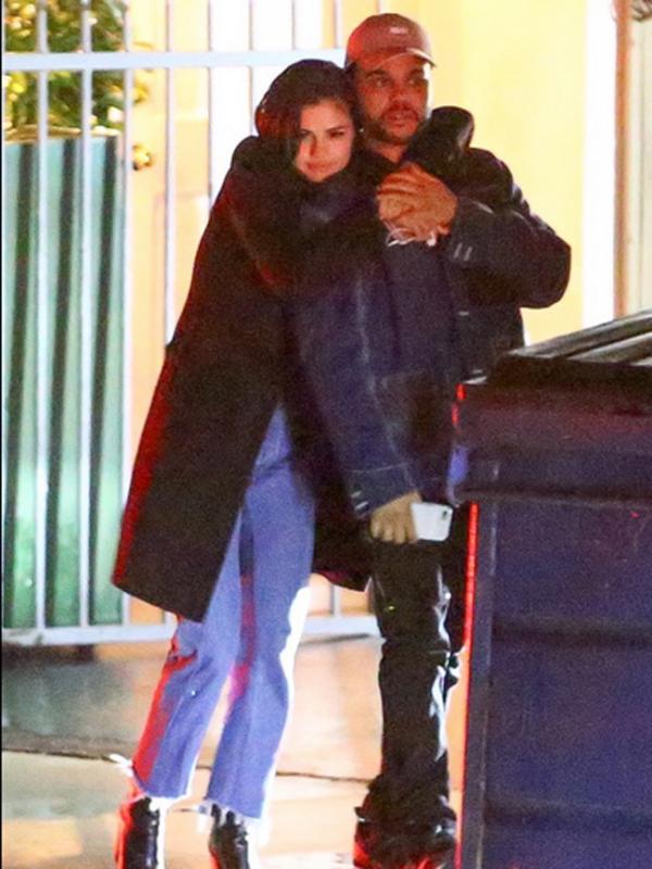 Selena Gomez dan The Weeknd sedang menjalani hubungan jarak jauh. (Foto: TMZ)