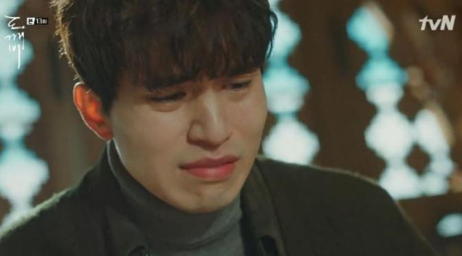 Goblin Episode 13 diwarnai tangisan Gong Yoo dan Lee Dong Wook. (Via: TVN)