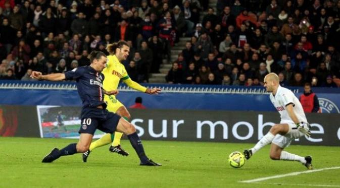 Zlatan Ibrahimovic vs Nantes. (Le Parisien)