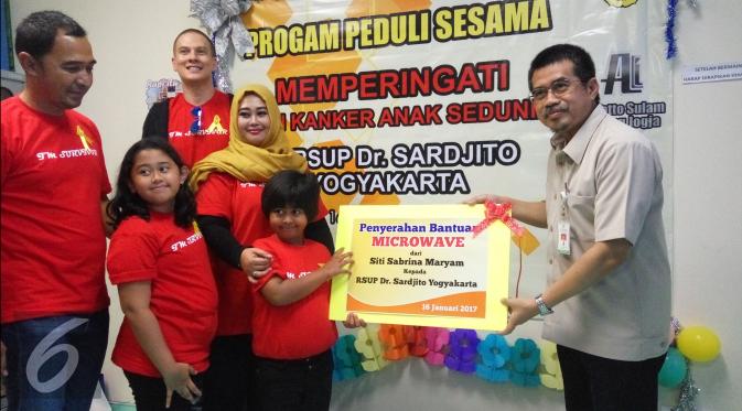 Bertrand Antolin mengunjungi RSUP. Dr Sardjito, Yogyakarta, dalam rangka memperingati Hari Kanker Anak Sedunia. (Switzy Sabandar/Liputan6.com)
