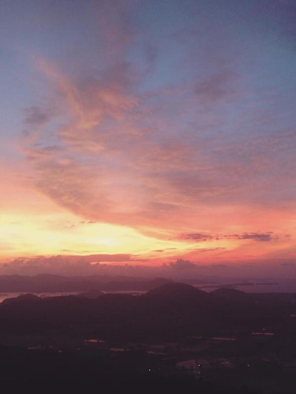 Bukit Batu Idung, Lombok, Nusa Tenggara Barat. (feripanicmtb/Instagram)