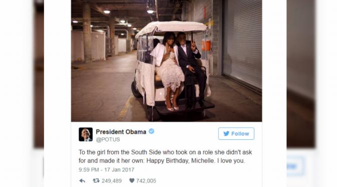 Selamat Ulang Tahun Obama Terakhir Sebagai Presiden ke Michelle (Pete Souza)