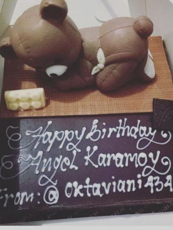 Angel Karamoy saat merayakan ulang tahun ke-30. (Instagram - @realangelkaramoy)