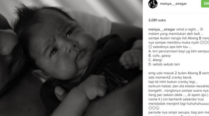Meisya Siregar tak kuasa menahan air matanya melihat anaknya menjerit-jerit (Foto: Instagram)