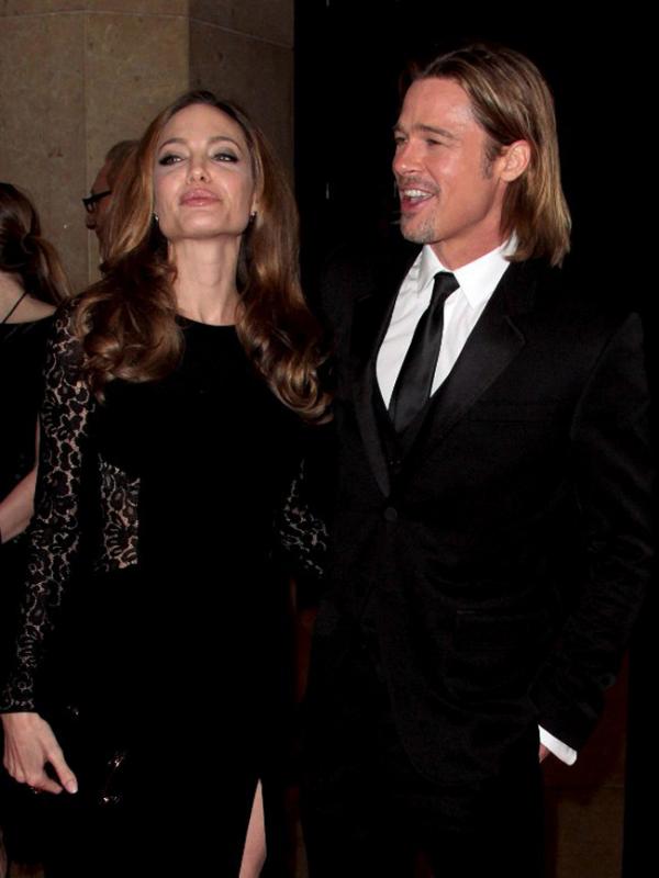 Angelina Jolie dan Brad Pitt memiliki biaya cerai yang sangat mahal. (AFP/Bintang.com)