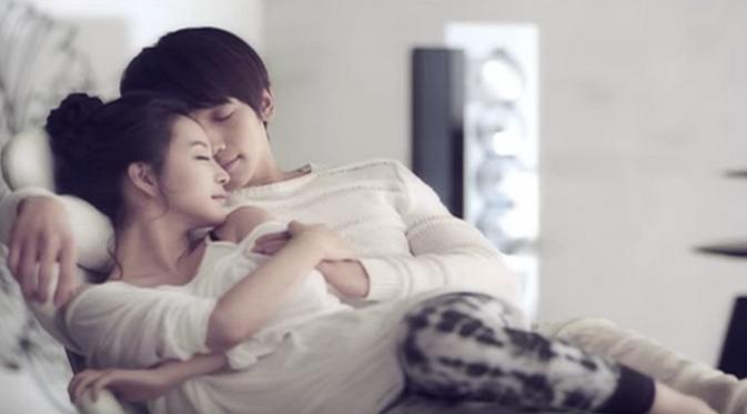 Resmi menjadi pasangan, Kim Tae Hee dan Rain rupanya memiliki beberapa fakta menarik yang patut disimak.