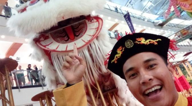 Selfie Yuk, Bareng Barongsai di Tahun Ayam Api