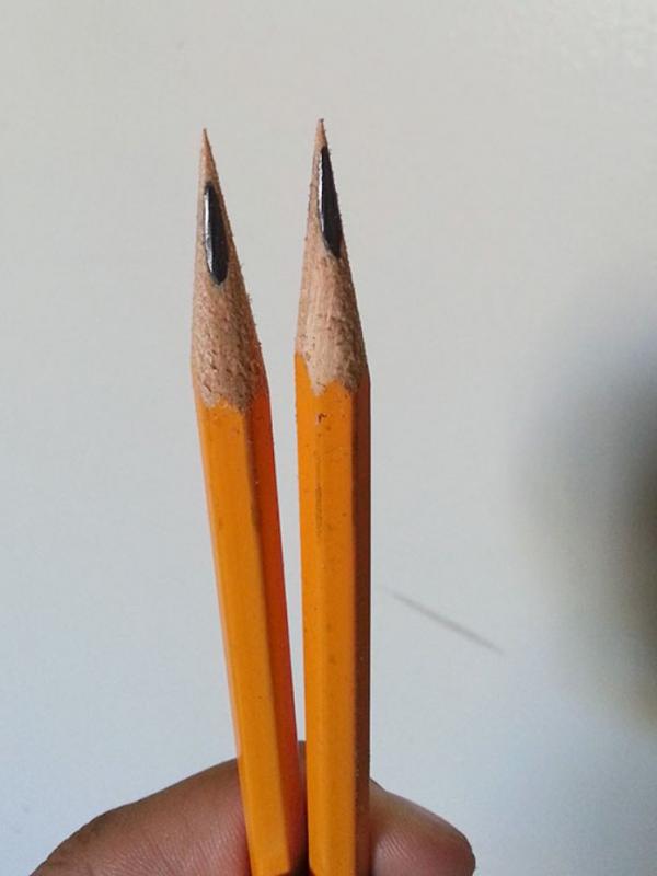 Pensilnya kenapa sih? :( (Via: boredpanda.com)