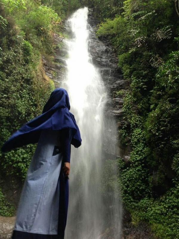 Air Terjun Dlundung, Mojokerto, Jawa Timur. (rineldanena/Instagram)