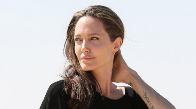 Meskipun sudah berpisah, kabarnya Jolie dan Jared memang masih memiliki kedekatan dan chemistry yang kuat. Terlebih saat ini Jolie berstatus single, meskipun perceraiannya dengan Brad Pitt belum resmi. (AFP/Bintang.com)