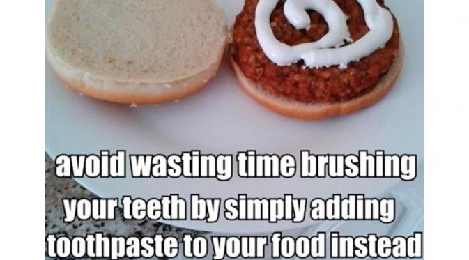 Nggak usah sikat gigi, jadiin pasta aja. (Via: boredpanda.com)
