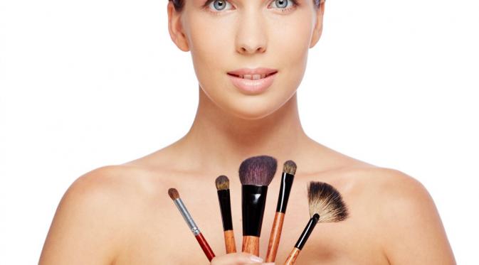 3 Alasan Mengapa Kamu Perlu Istirahat Menggunakan Makeup. (Foto: workingmomsagainstguilt.com)