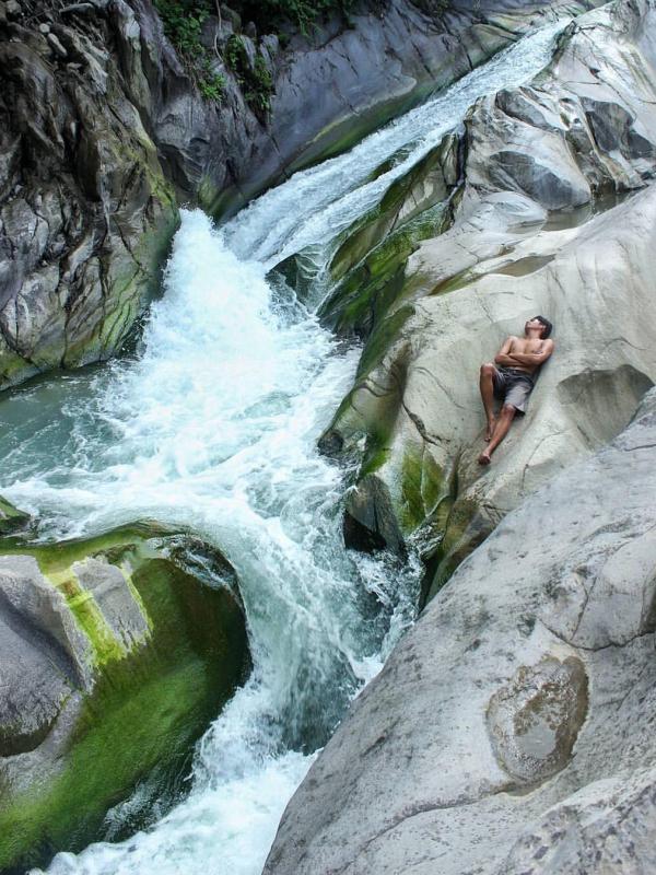 Air Terjun Dewi Selendang, Sembalun, Lombok, Nusa Tenggara Barat. (lalusopianirsadi/Instagram)