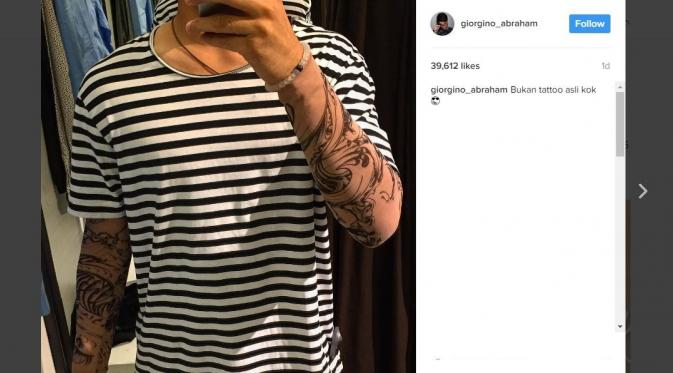 Giorgino Abraham pamer tato palsu di kedua lengannya, apa tanggapan penggemar? [foto: instagram/giorgino_abraham]