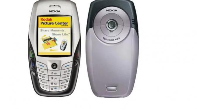 Nokia 6600 (Sumber: Telegraph)