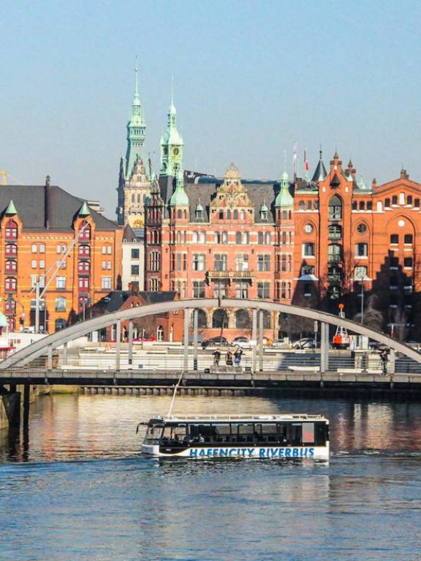Hafencity Riverbus, Hamburg, Jerman. (hamburg.de)