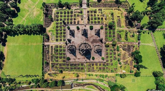 Prambanan, Indonesia. (AirPano)