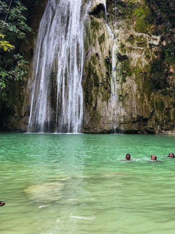 Teluk Sulaiman, Biduk-biduk, Berau, Kalimantan Timur. (suriana_daengtene/Instagram)