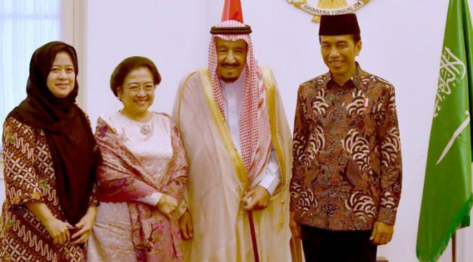 Raja Salman bertemu Megawati Soekarnoputri didampingi Puan Maharani dan Presiden Jokowi. (Liputan6.com/Ahmad Romadoni)