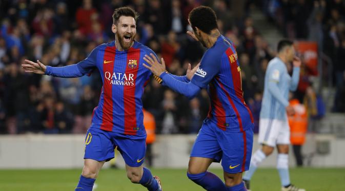 Bintang Barcelona, Lionel Messi, merayakan gol yang dicetaknya ke gawang Celta Vigo, Sabtu (5/3/2017). Barcelona menang menang 5-0 atas Celta. (AP Photo/Francisco Seco)