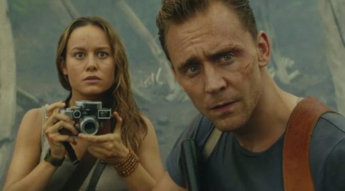 Tom Hiddleston dalam Kong: Skull Island. (indiewire.com)