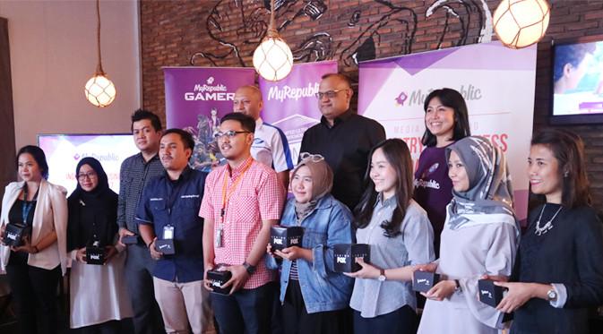 Di tahun 2017 ini MyRepublic konsisten membidik masyarakat Indonesia untuk memberikan pengalaman terbaik akses internet berkecepatan tinggi.