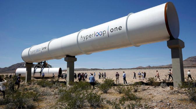 Pelaksanaan uji lintasan Hyperloop One di pusat pengembangan yang berlokasi di Las Vegas. (Sumber Reuters/Steve Marcus)