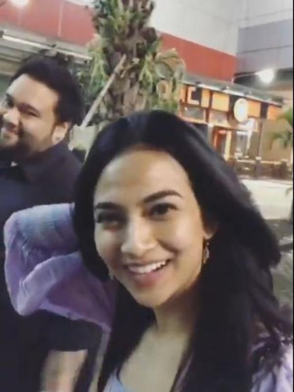 Vanessa Angel tampil bersama sang kekasih, Didi Mahardika (Foto: Instagram)