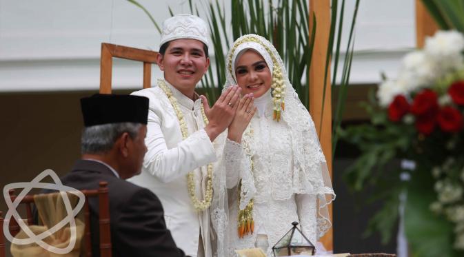 Haykal Kamil resmi menikahi Tantri Namirah. (Nurwahyunan/Bintang.com)