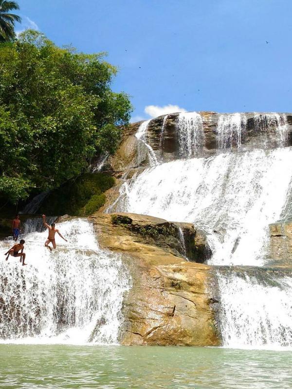 Curug Dengdeng, Tasikmalaya, Jawa Barat. (emdiezone/Instagram)