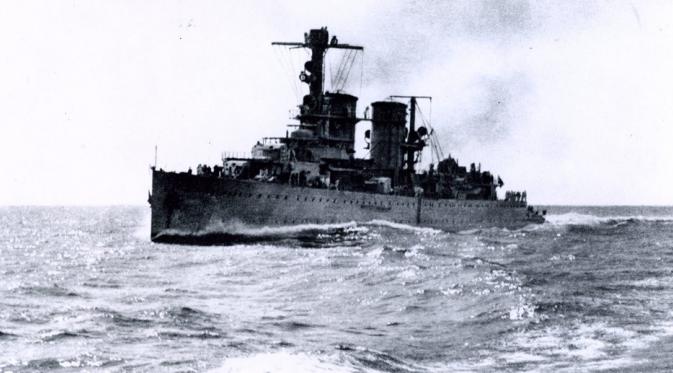 Penampakan HNLMS Java, kapal perang Belanda sebelum karam di Laut Jawa (Wikipedia/Public Domain)