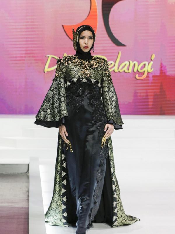 Karya Desainer Indonesia Tampil di Asia Islamic Fashion Week (Foto: Ade Oyot/Asia Islamic Fashion Week)