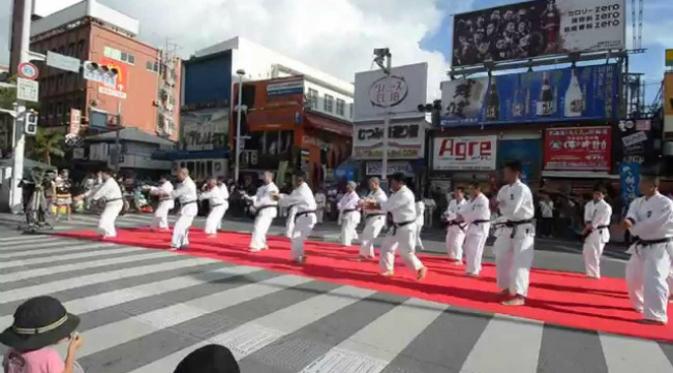 Ilustrasi Hari Karate di Okinawa, Jepang. (Sumber kunigami gun)