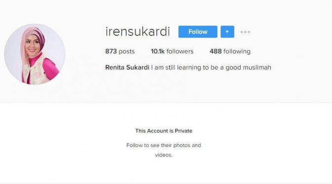 Renita Sukardi sedang belajar menjadi muslimah yang baik (Instagram/@irensukardi)