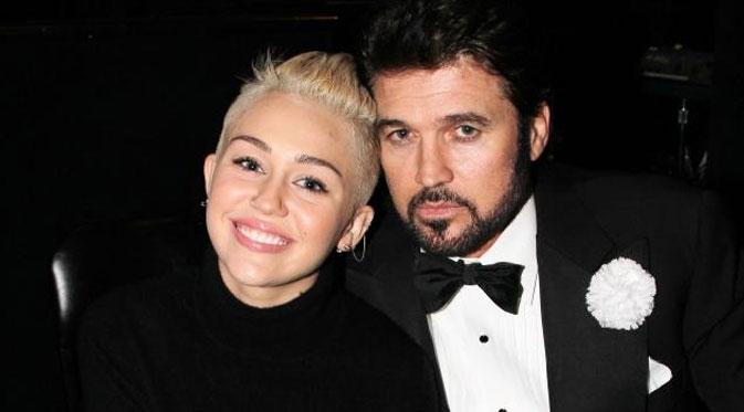 Miley Cyrus dan Billy Ray Cyrus (FoxNews)