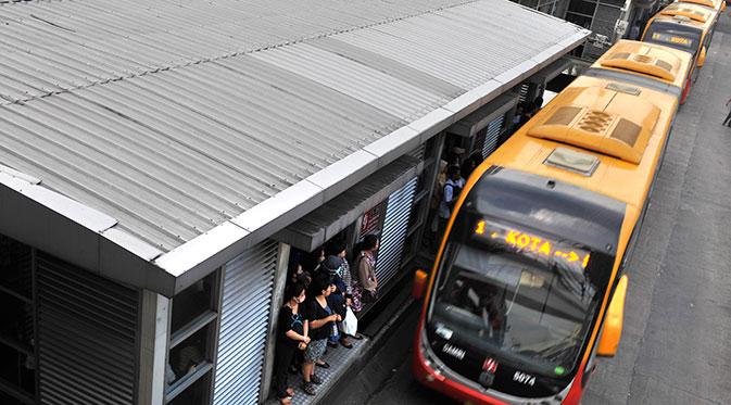 transjakarta-140105b.jpg