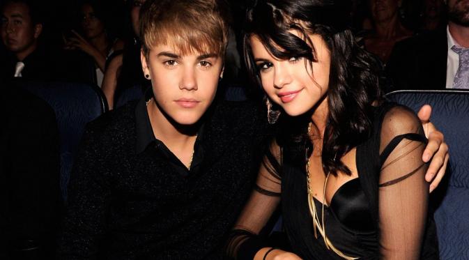 Hubungan Justin Bieber dan Selena Gomez kembali baik hingga dikabarkan makin lengket.