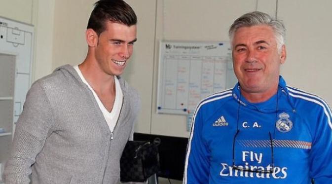 Gareth Bale dan Carlo Ancelotti (insidespanishfootball.com)