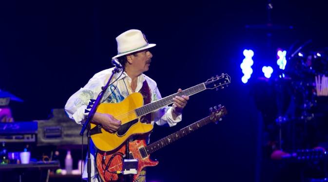 Carlos Santana (HECTOR GUERRERO / AFP)