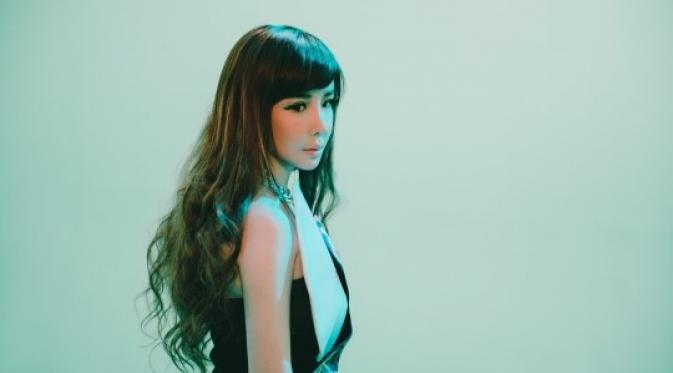 Park Bom (Pinterest)