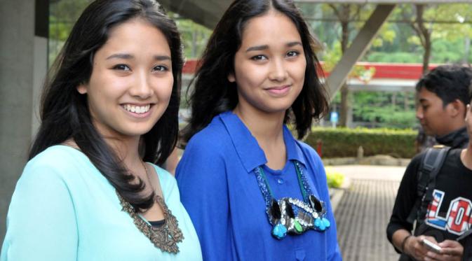 Putri kembar Titi DJ, Salma dan Salwa. [Foto: Panji Diksana/Liputan6.com]