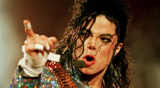 Meski telah tiada, Michael Jackson masih saja menjadi pembicaraan.