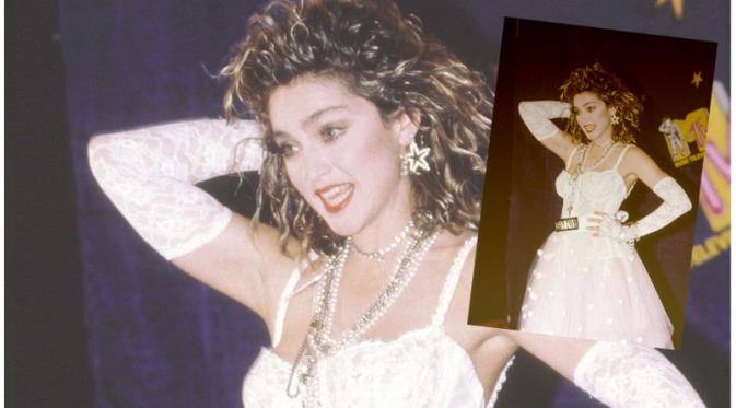 Madonna di awal kesuksesannya sebagai penyanyi (via MTV.com)