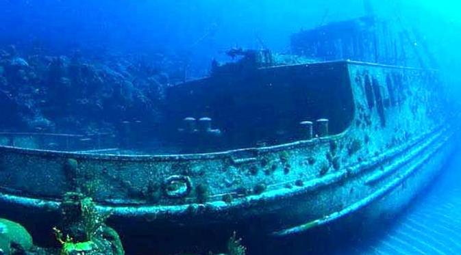 Kuburan kapal karam di Segitiga Bermuda (Facebook/Dive Bermuda)