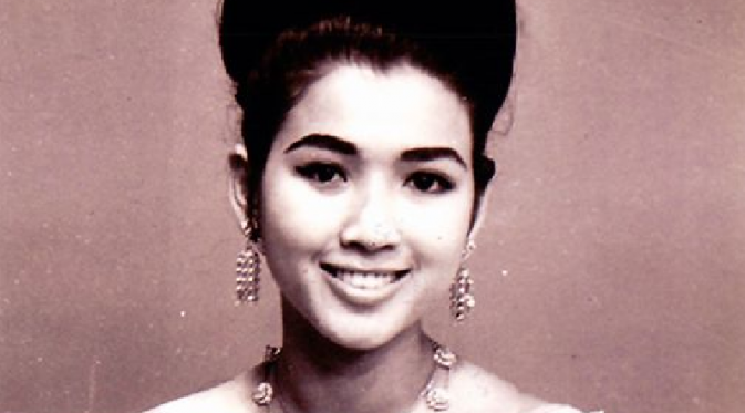 Miss Universe Pertama dari Thailand, Apsara Hongksakula (2)