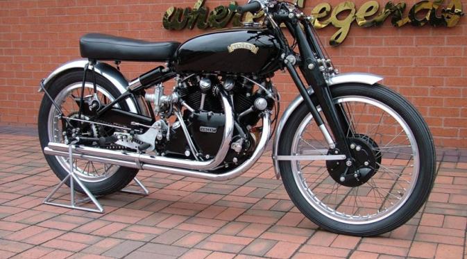 Vincent Series C Black Lightning 