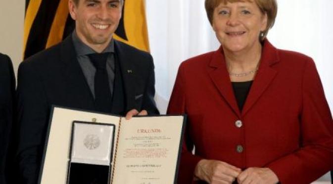 Lahm usai perayaan 25 tahun runtuhnya Tembok Berlin