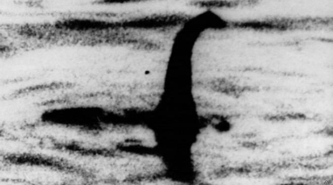 Loch Ness adalah salah satu dari hewan mistis legendaris. Monster ini kali pertama diklaim terlihat di danau Loch Ness, Skotlandia.
